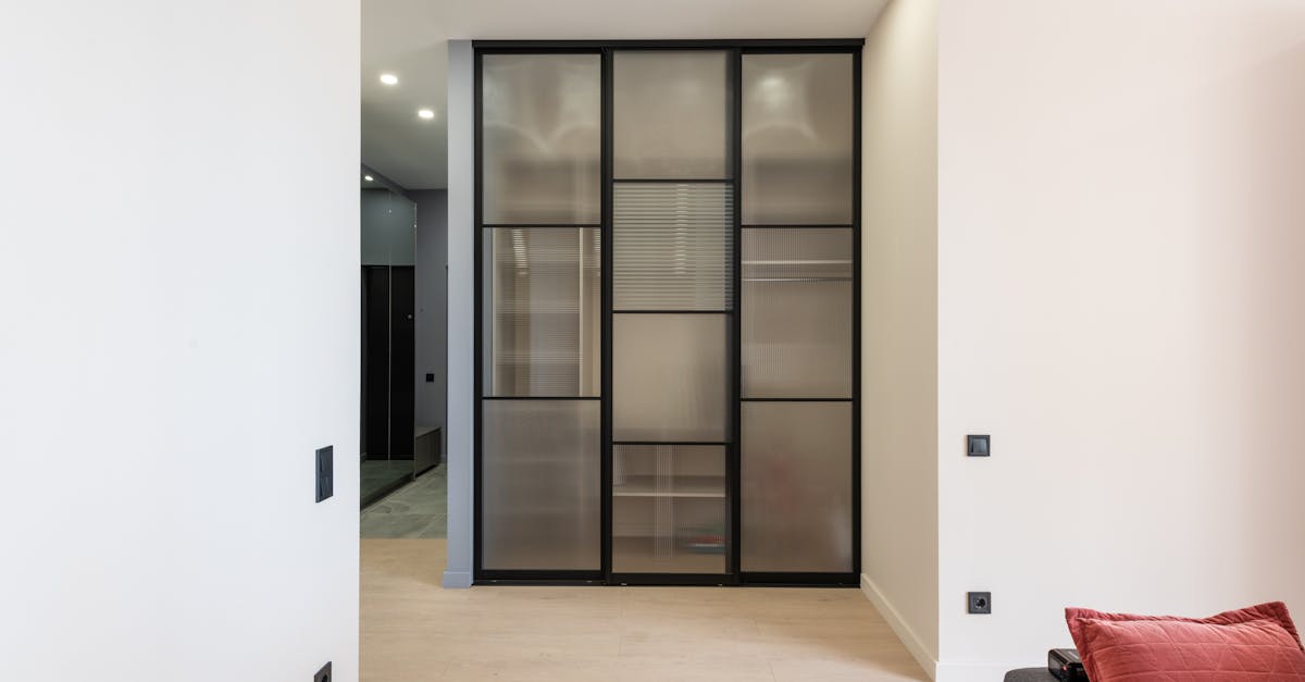 Why Custom Hinged Door Wardrobes Are Worth the Investment